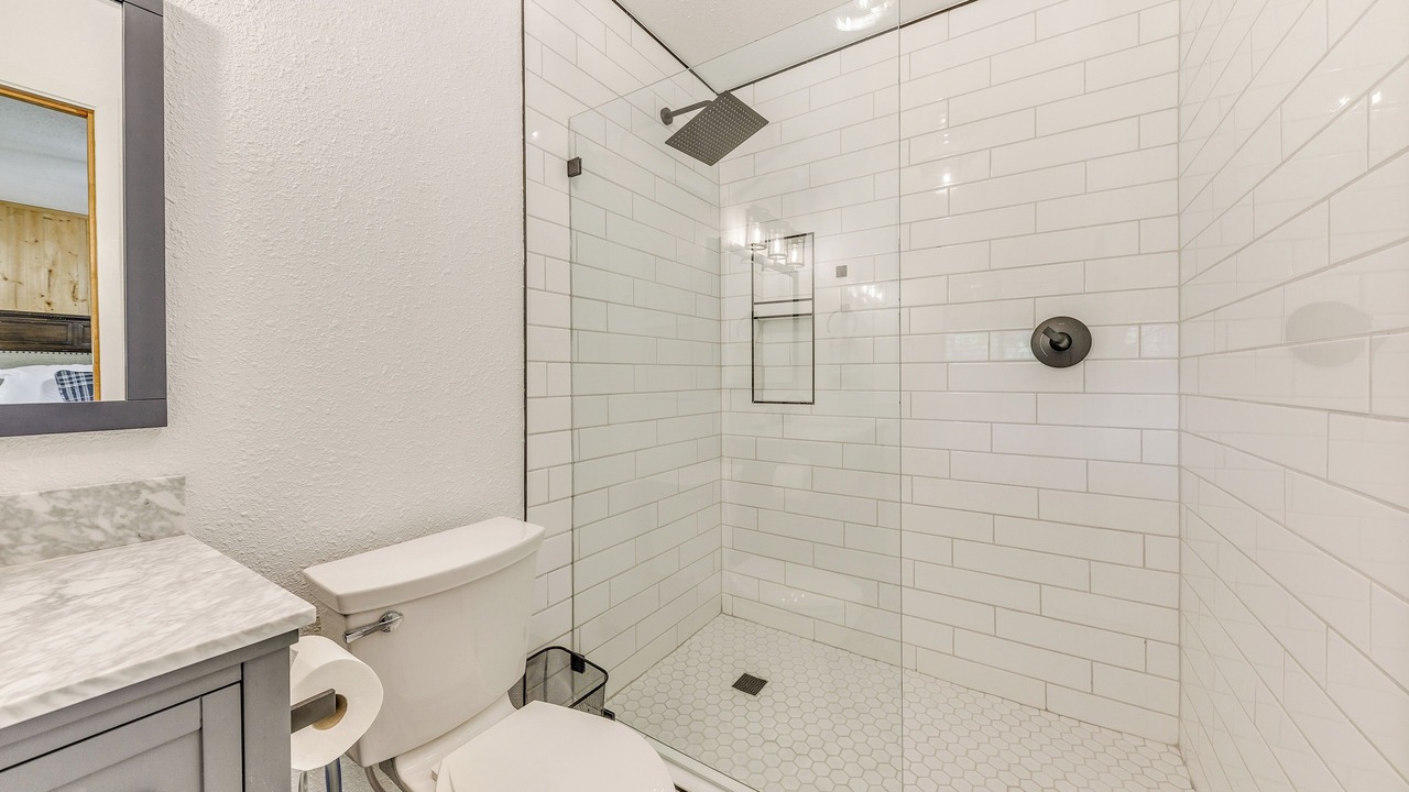 Photo of Bathroom in Cloudcroft