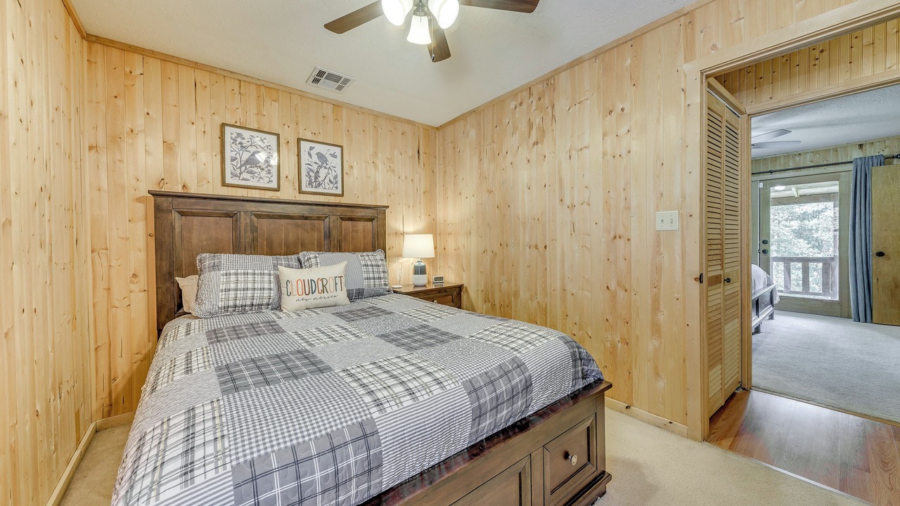Photo of Bedroom in Cloudcroft