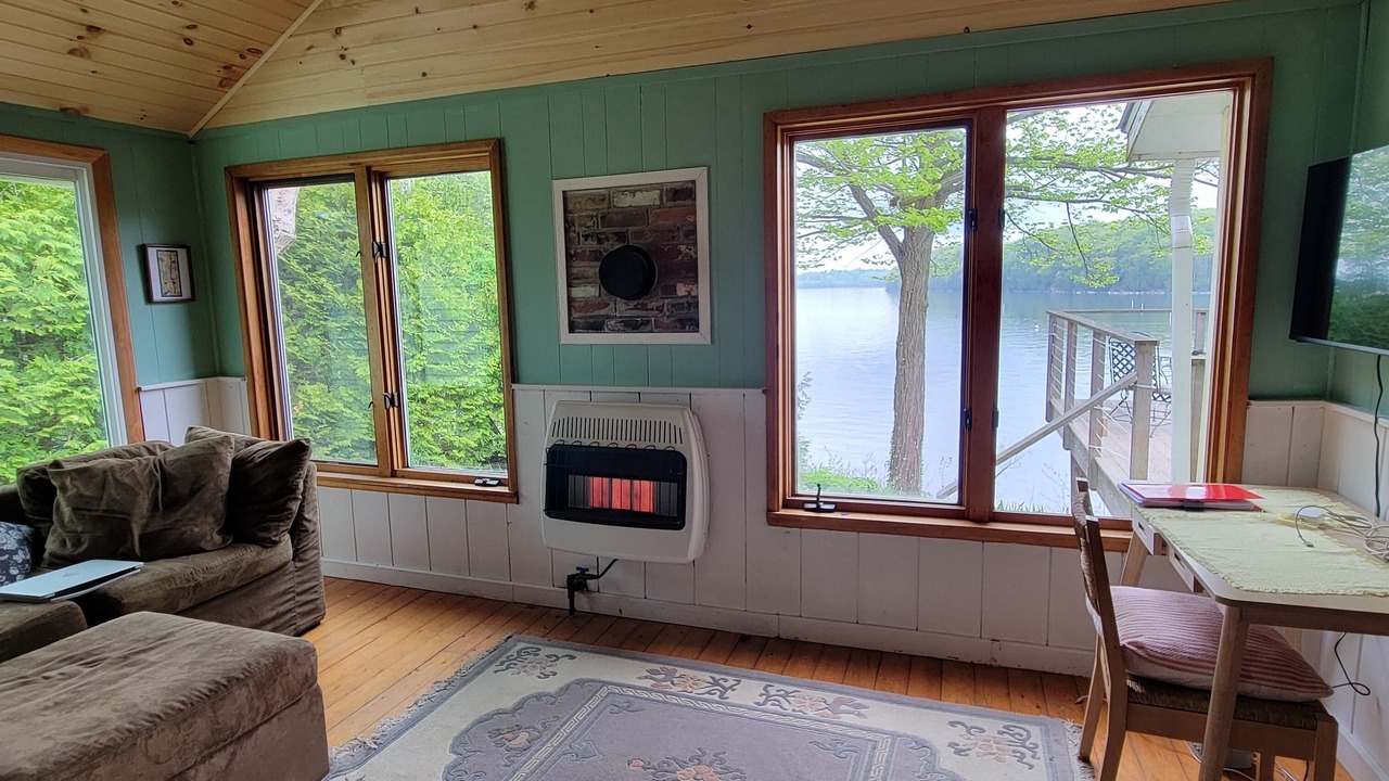 Photo of Livingroom in North Ferrisburgh