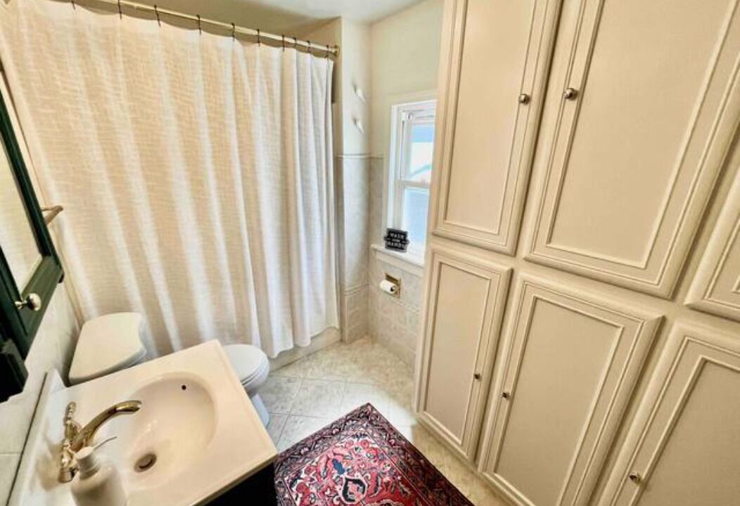 Photo of Bathroom in Keller Park