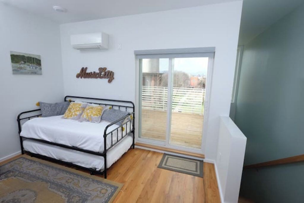 Photo of Bedroom in Downtown Chattanooga