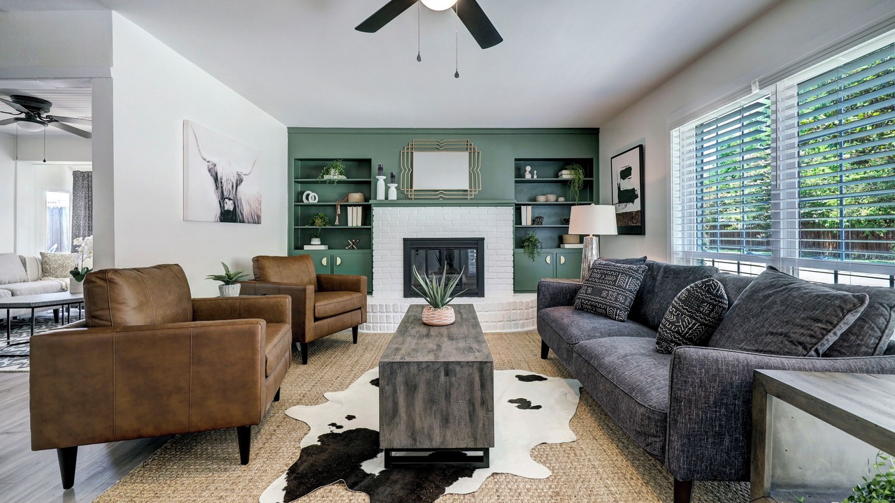 Photo of Livingroom in Houston
