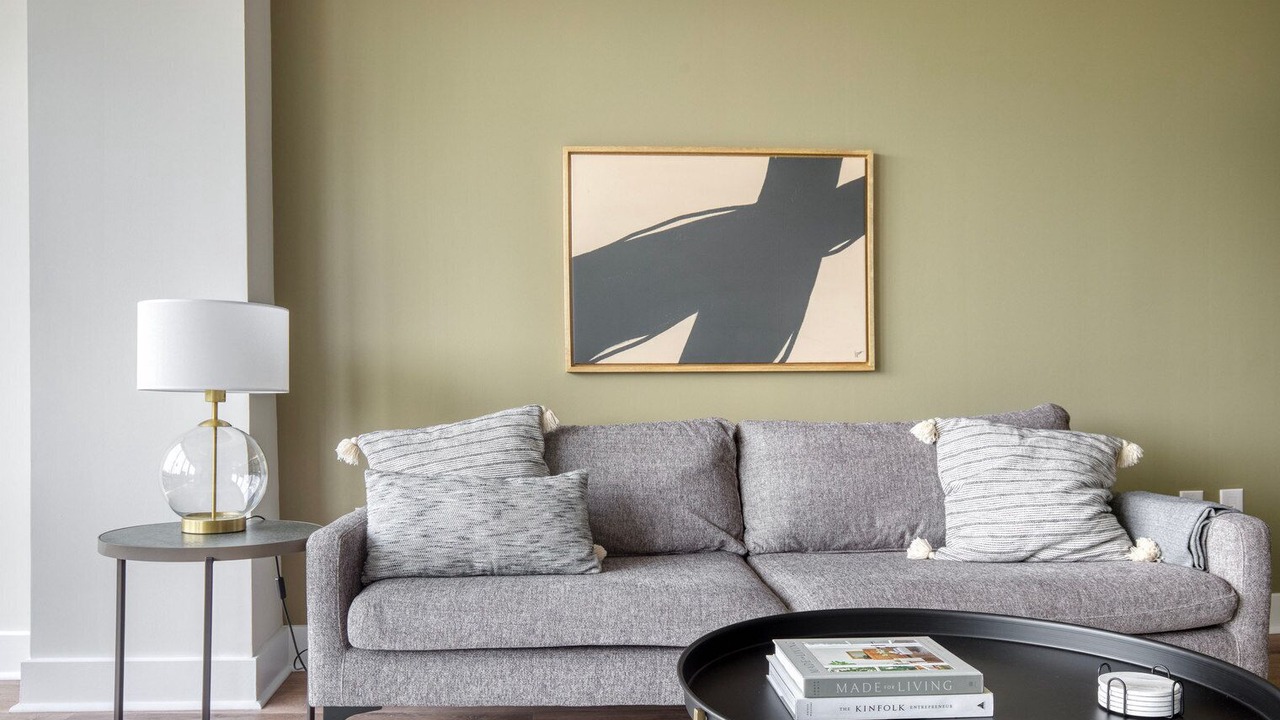 Photo of Livingroom in Pentagon City
