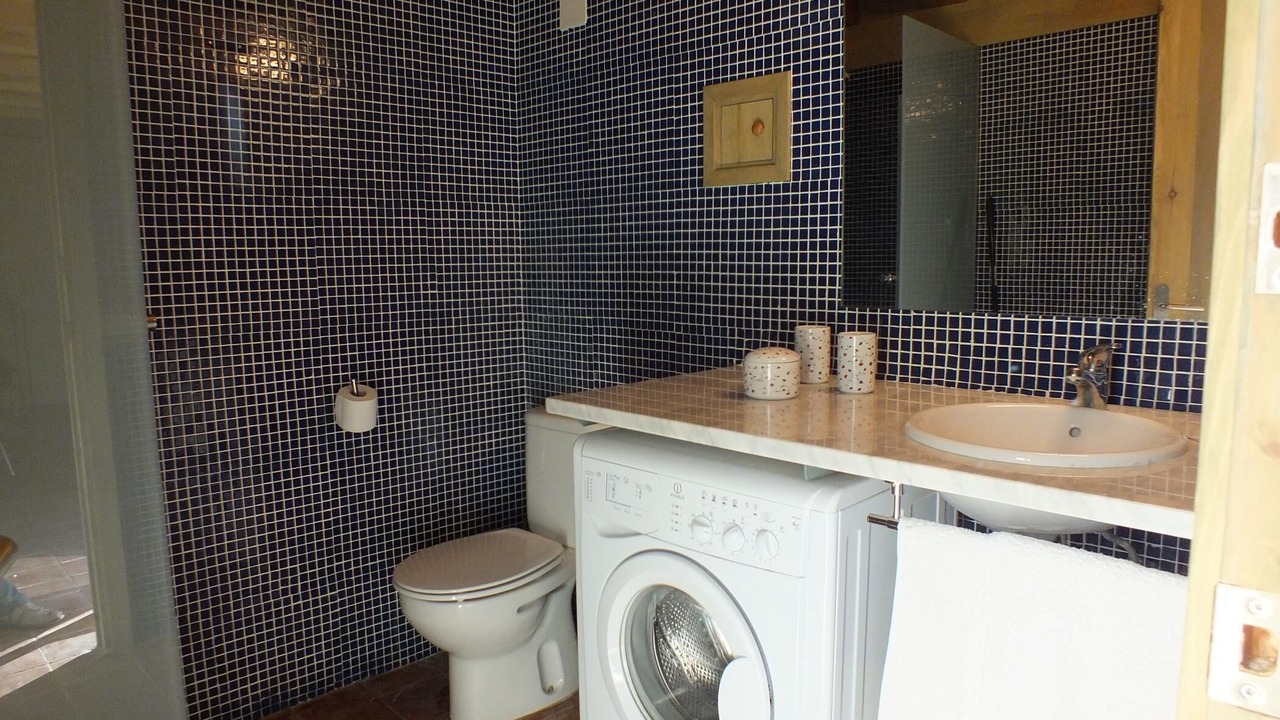 Photo of Bathroom in Pardines