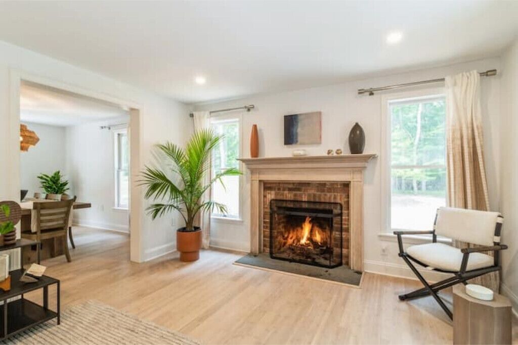 Photo of Others in East Hampton North