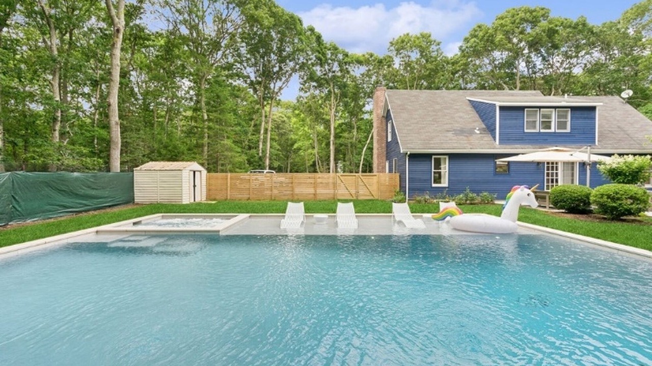 Photo of Outdoor in East Hampton North