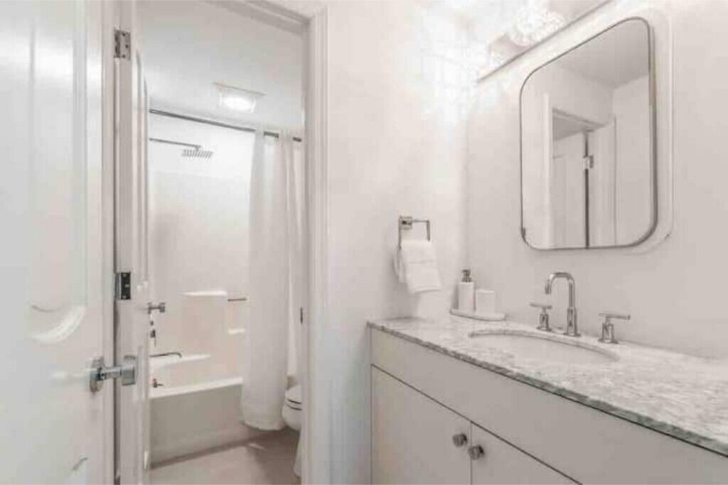 Photo of Bathroom in East Hampton North