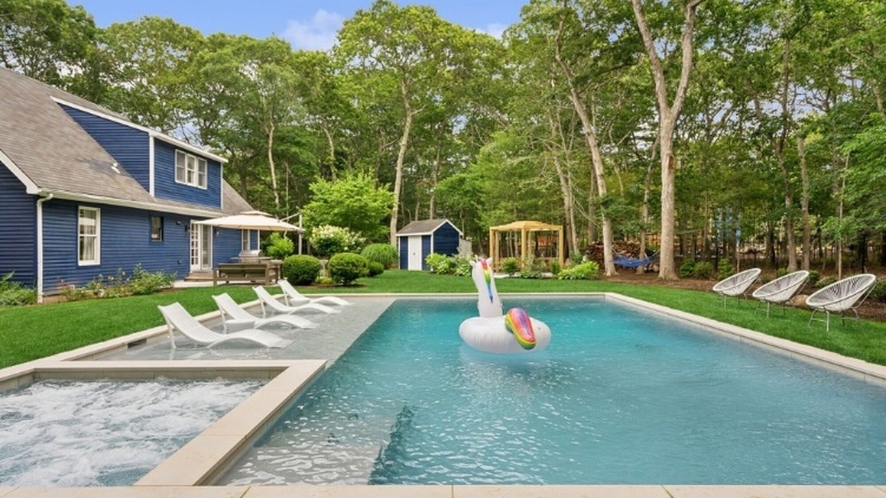Photo of Outdoor in East Hampton North