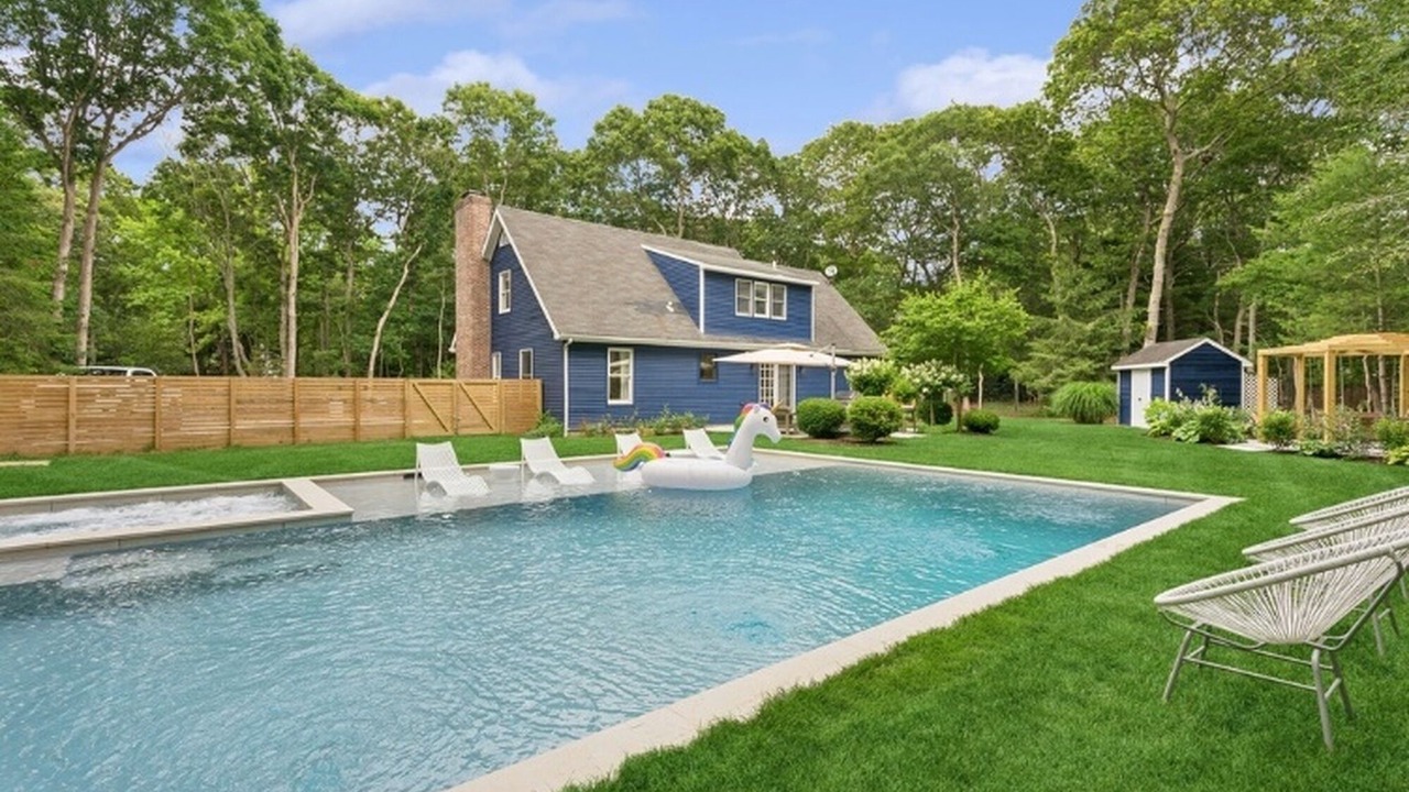 Photo of Outdoor in East Hampton North