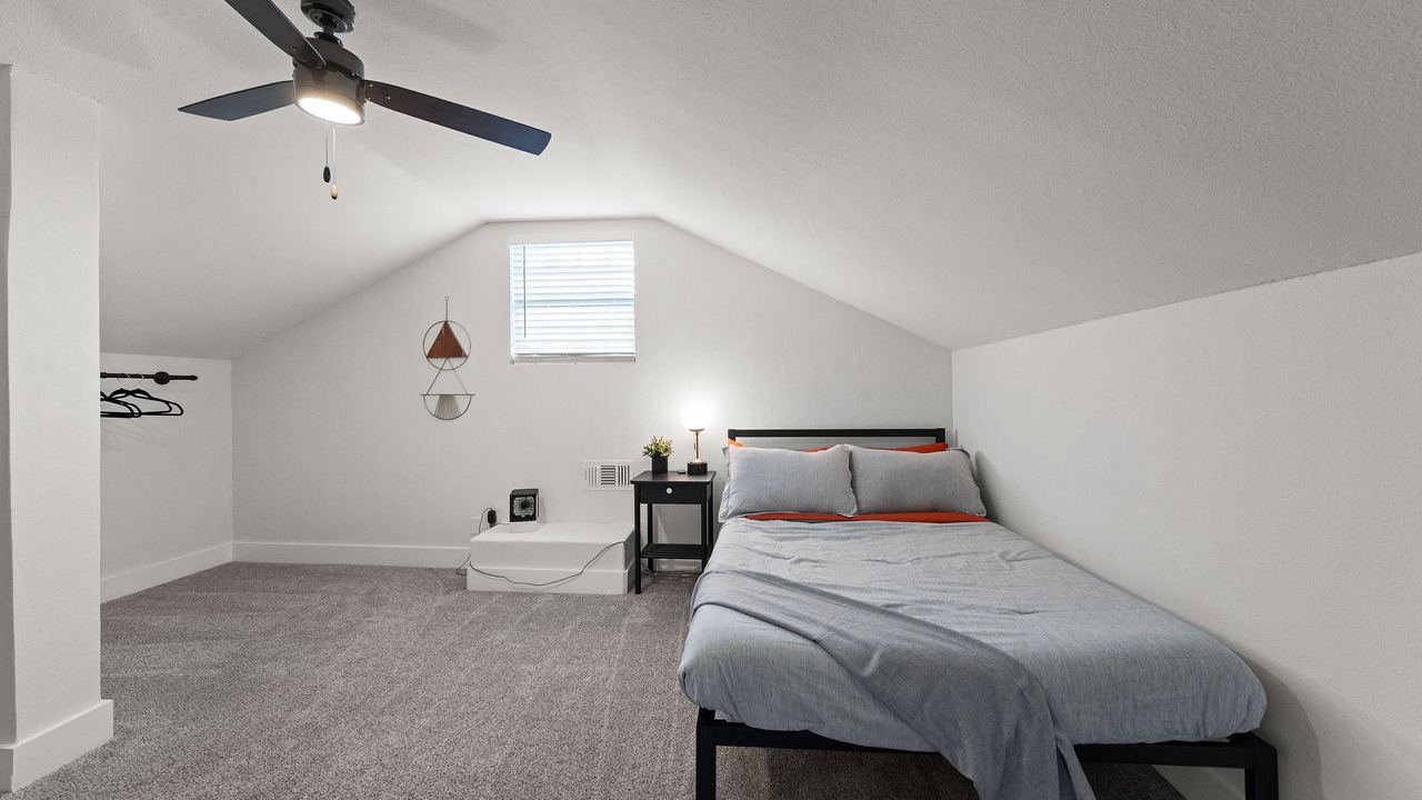 Photo of Bedroom in North San Antonio - SAT