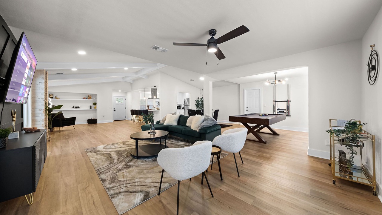 Photo of Bedroom in North San Antonio - SAT