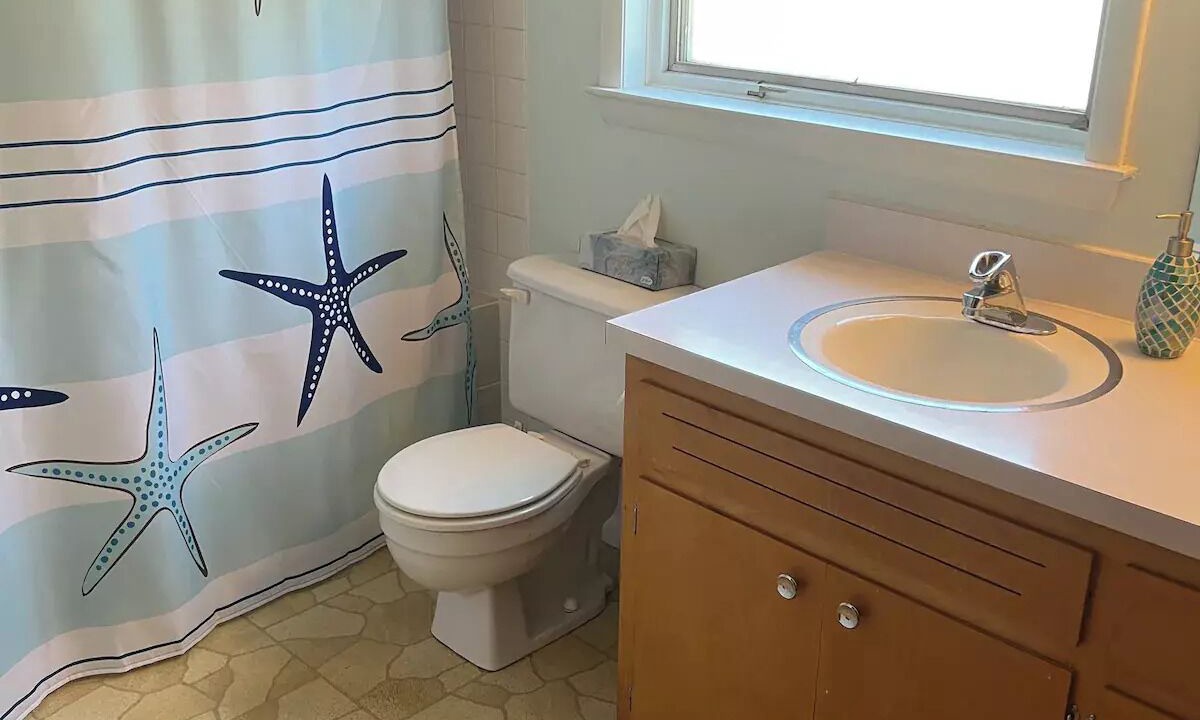 Photo of Bathroom in Verona Beach