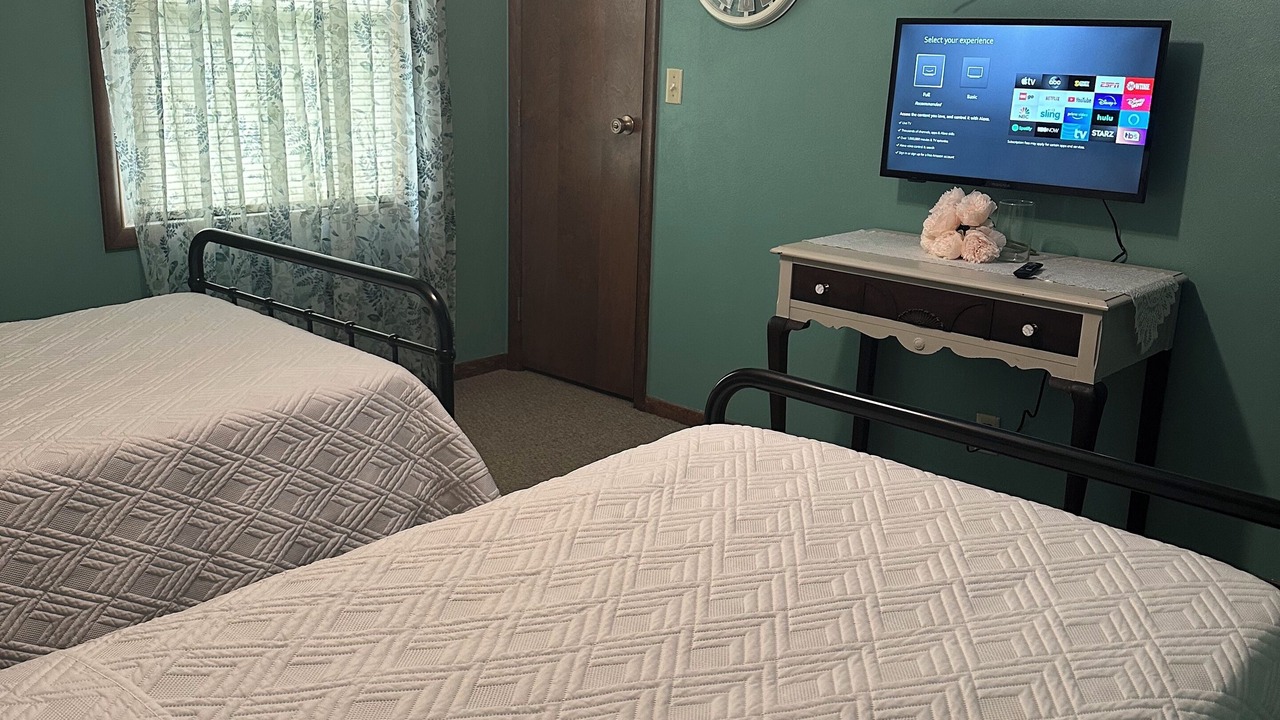 Photo of Bedroom in Marshall