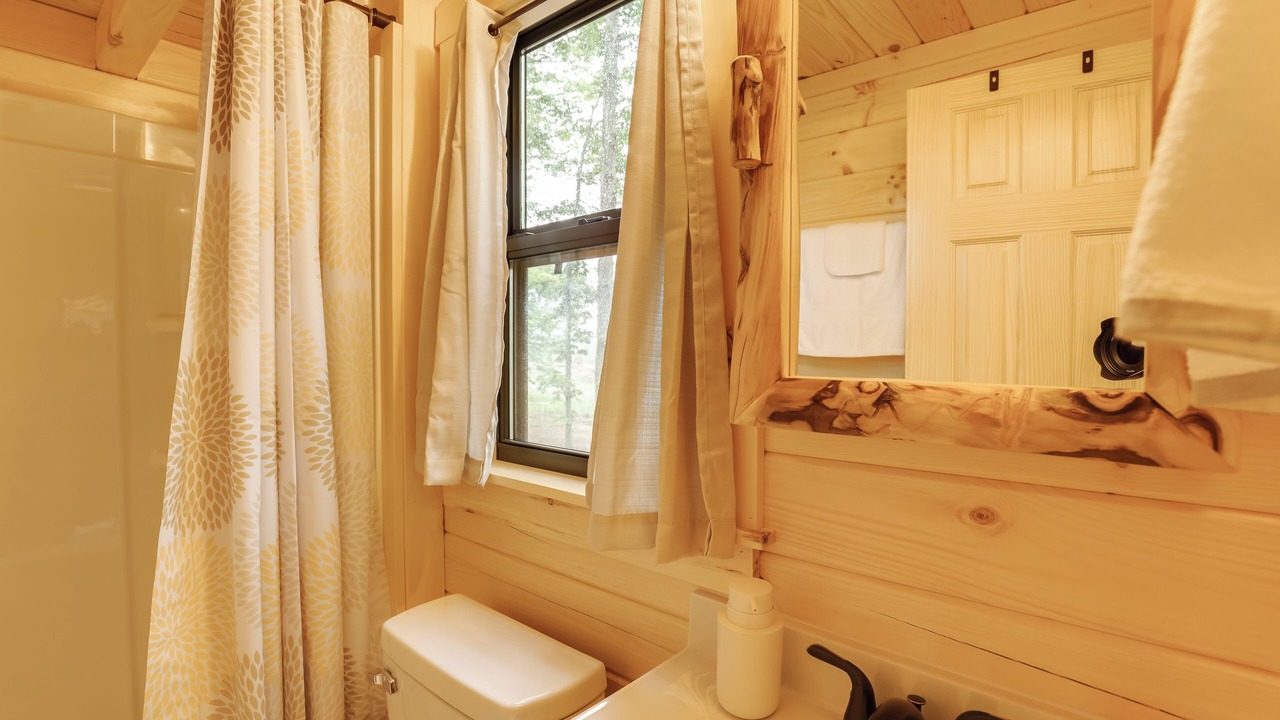 Photo of Bathroom in Cowanesque