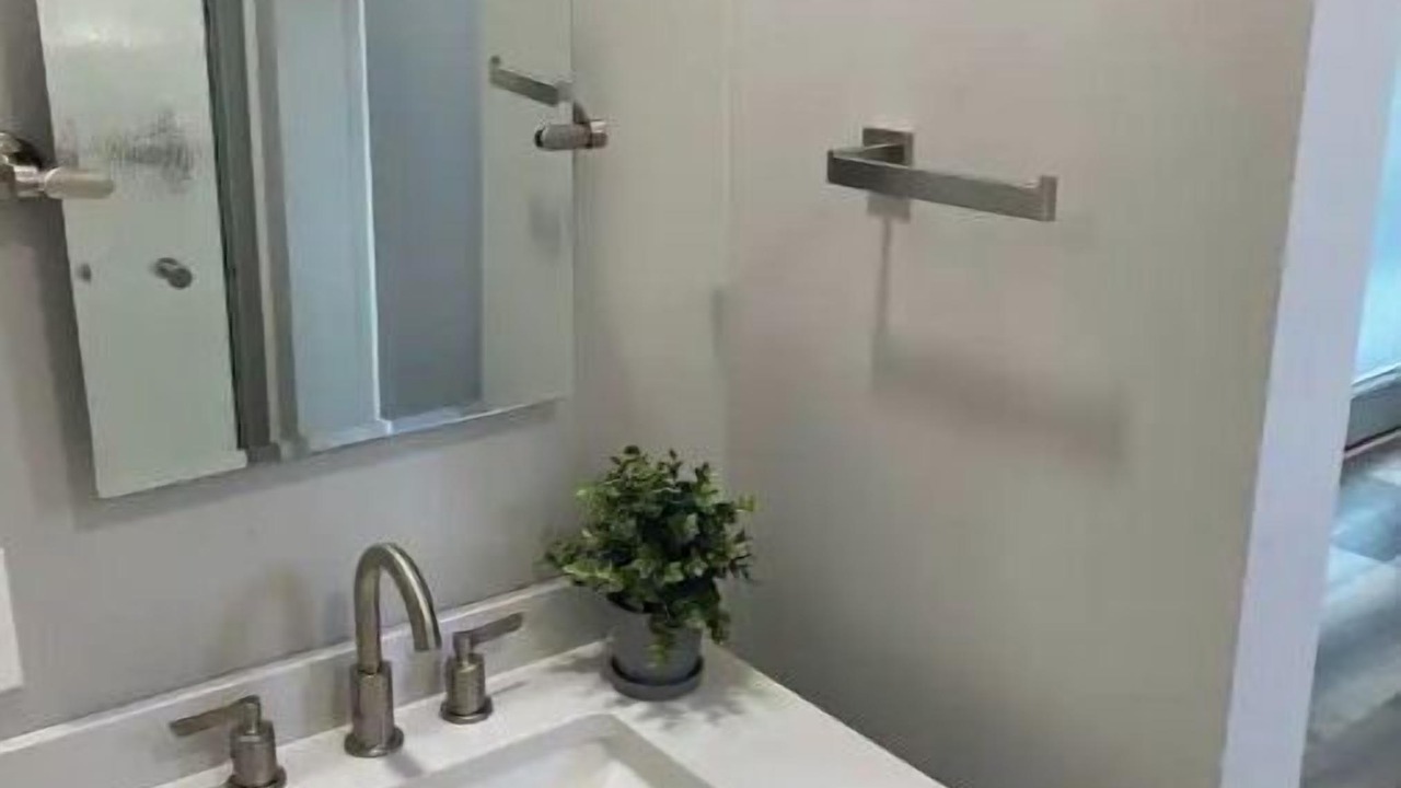 Photo of Bathroom in Hillsboro