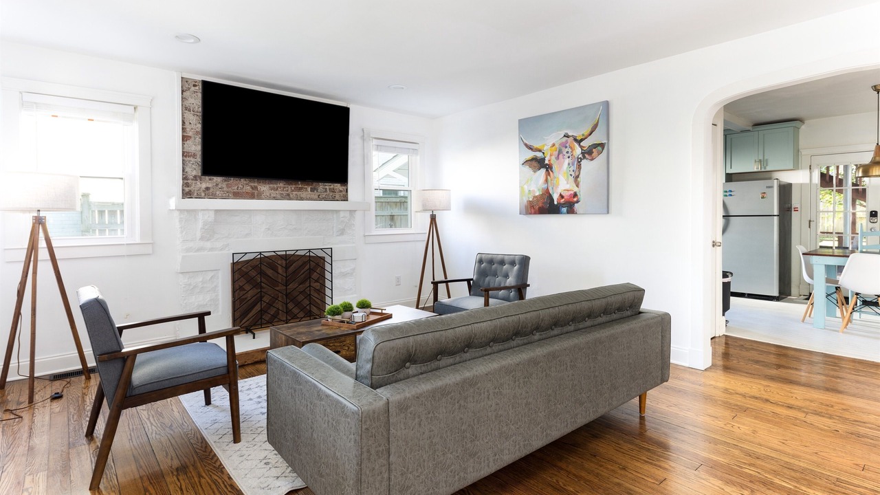 Photo of Livingroom in Eastwood