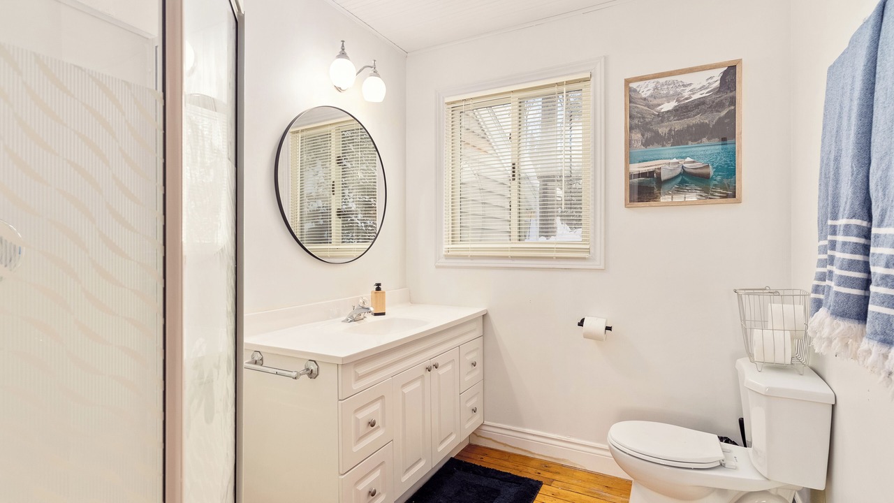 Photo of Bathroom in Bracebridge