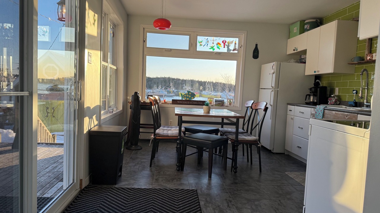 Photo of Kitchen in Eastern Passage
