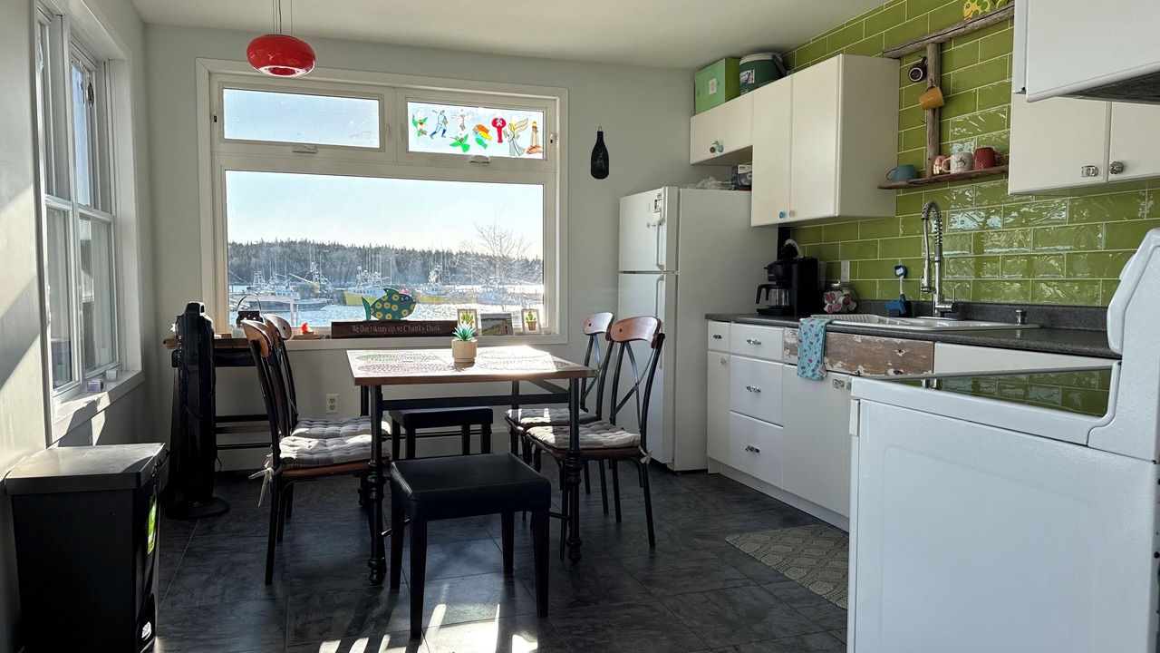 Photo of Kitchen in Eastern Passage