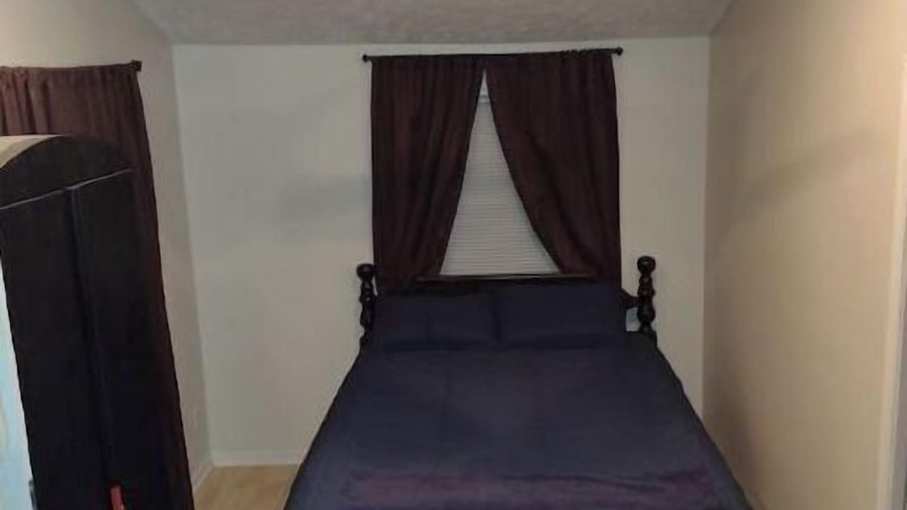 Photo of Bedroom in Houghton Lake