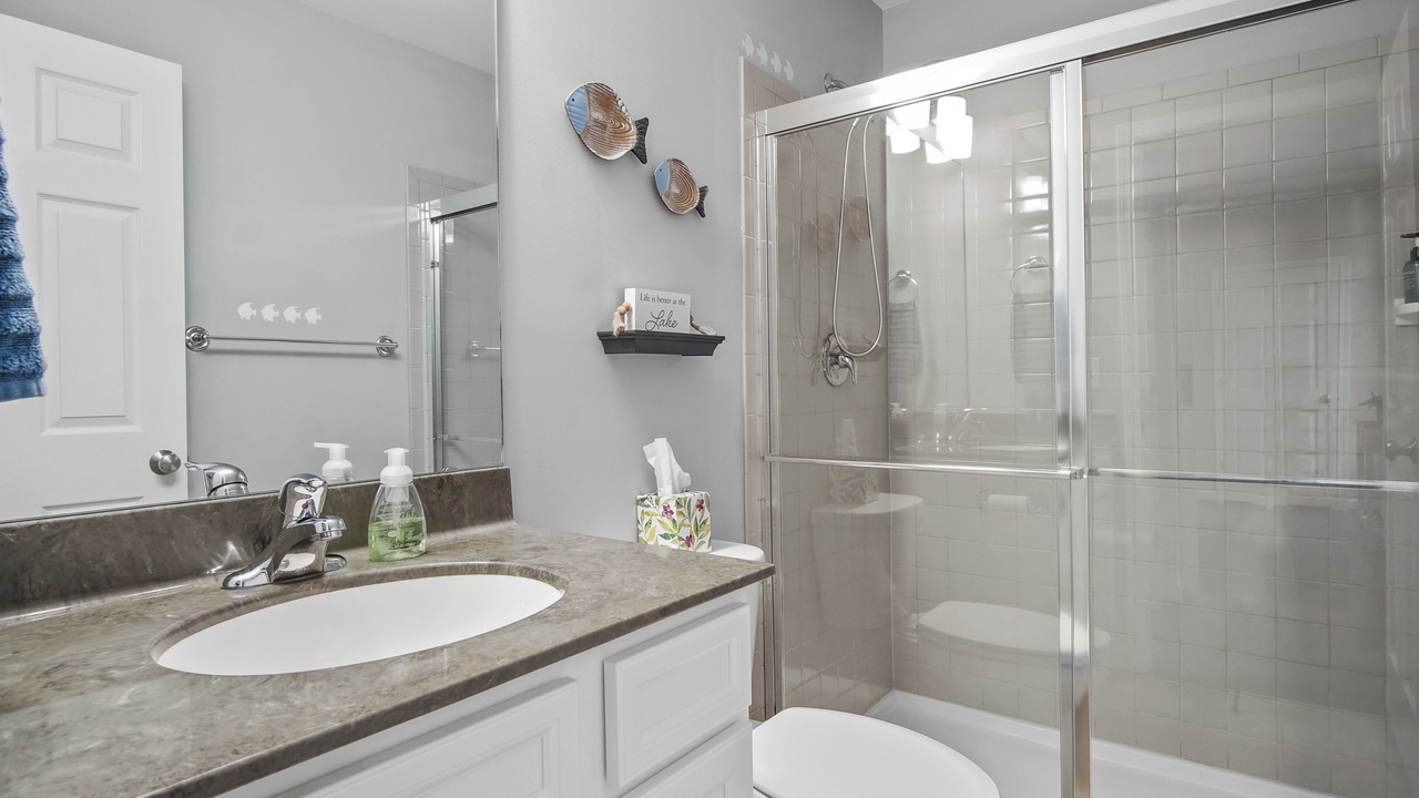 Photo of Bathroom in Eatons Crossing