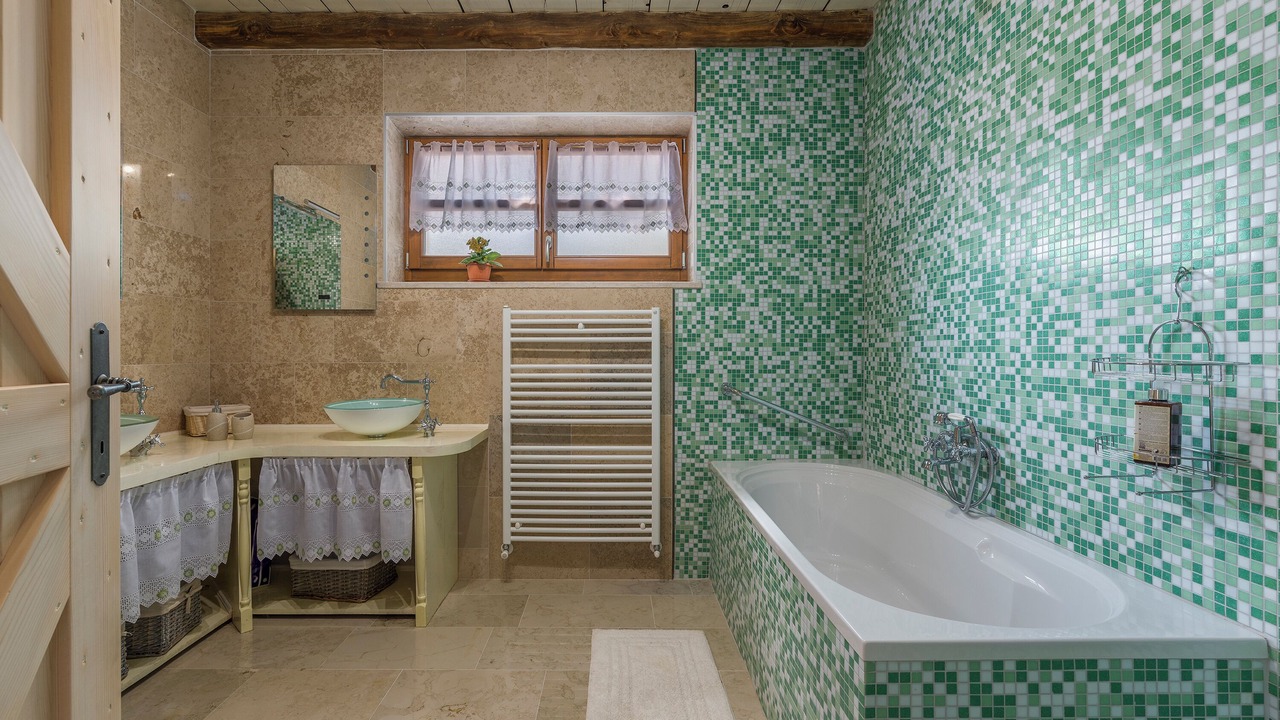 Photo of Bathroom in Heki