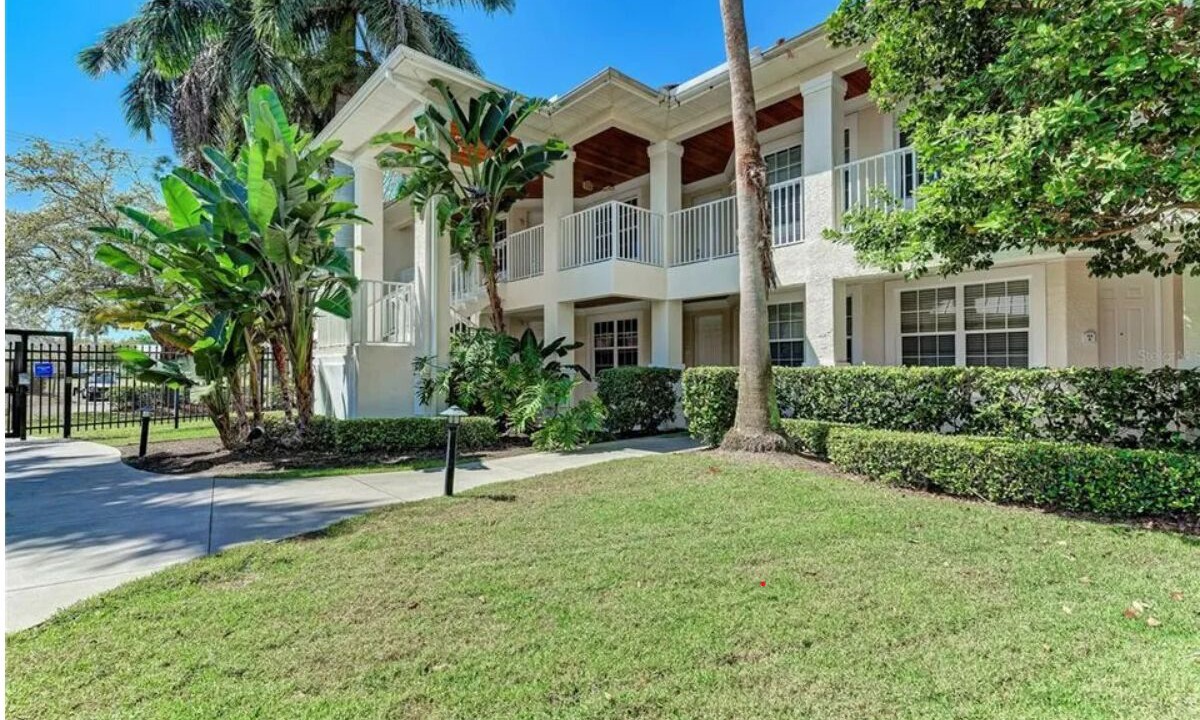 Photo of Outdoor in Bayshore Gardens