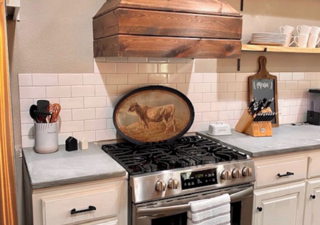 Photo of Kitchen in Ledbetter