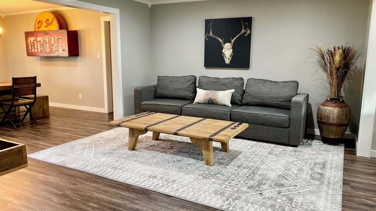 Photo of Livingroom in Ledbetter