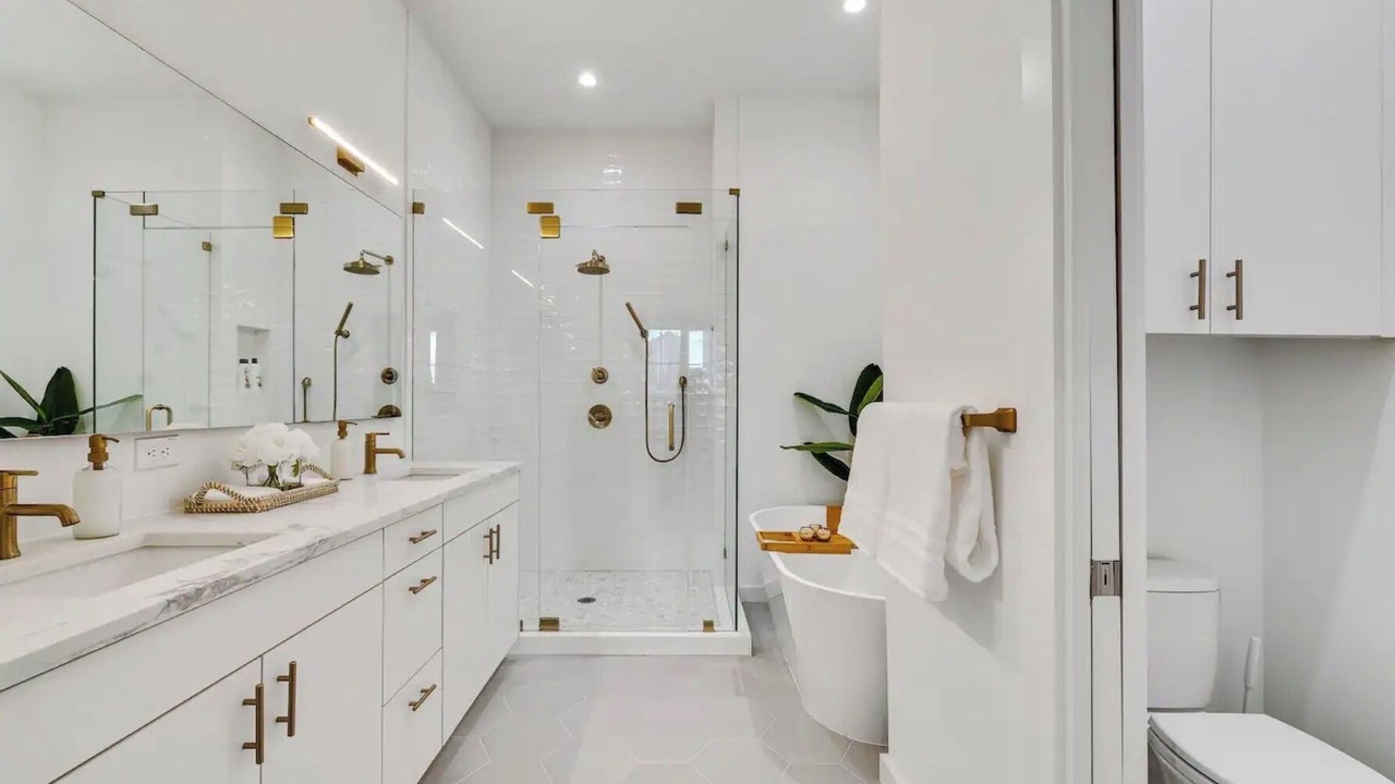 Photo of Bathroom in Cedars