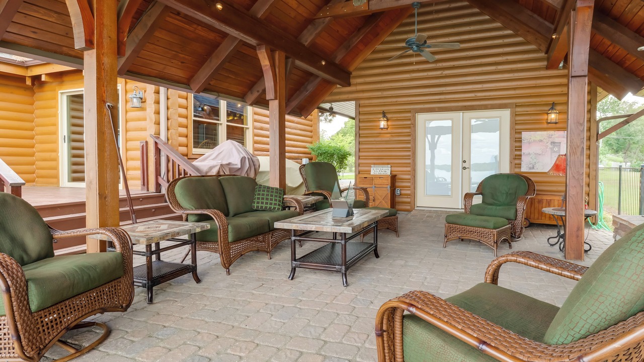Photo of Patio Balcony in Vinita