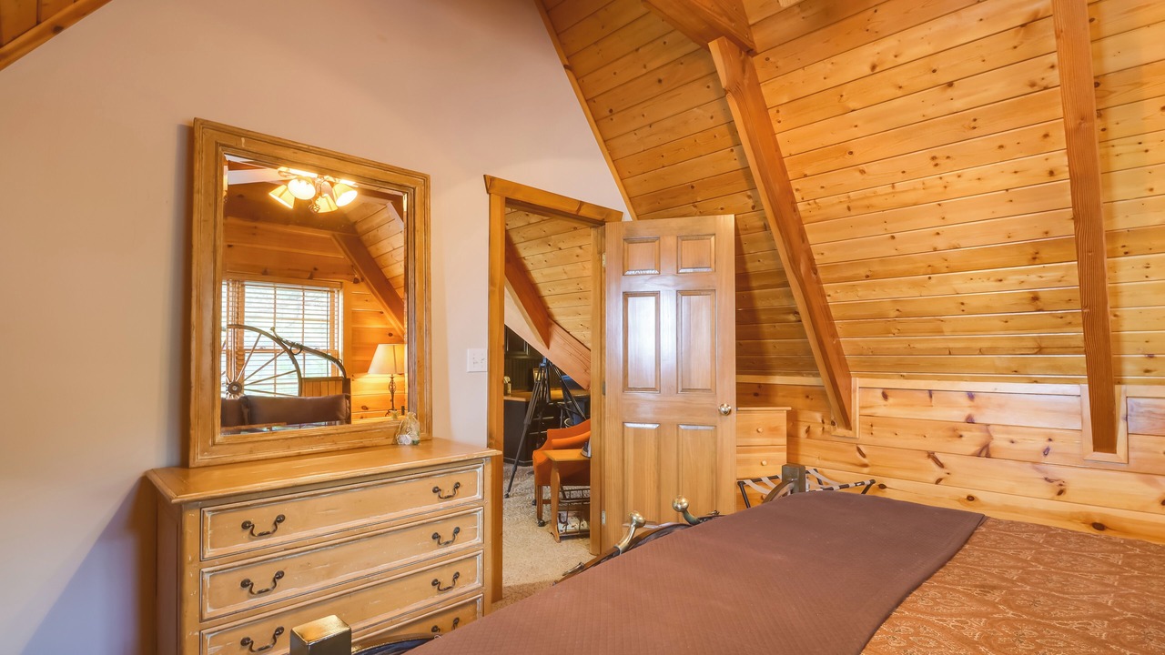 Photo of Bedroom in Vinita