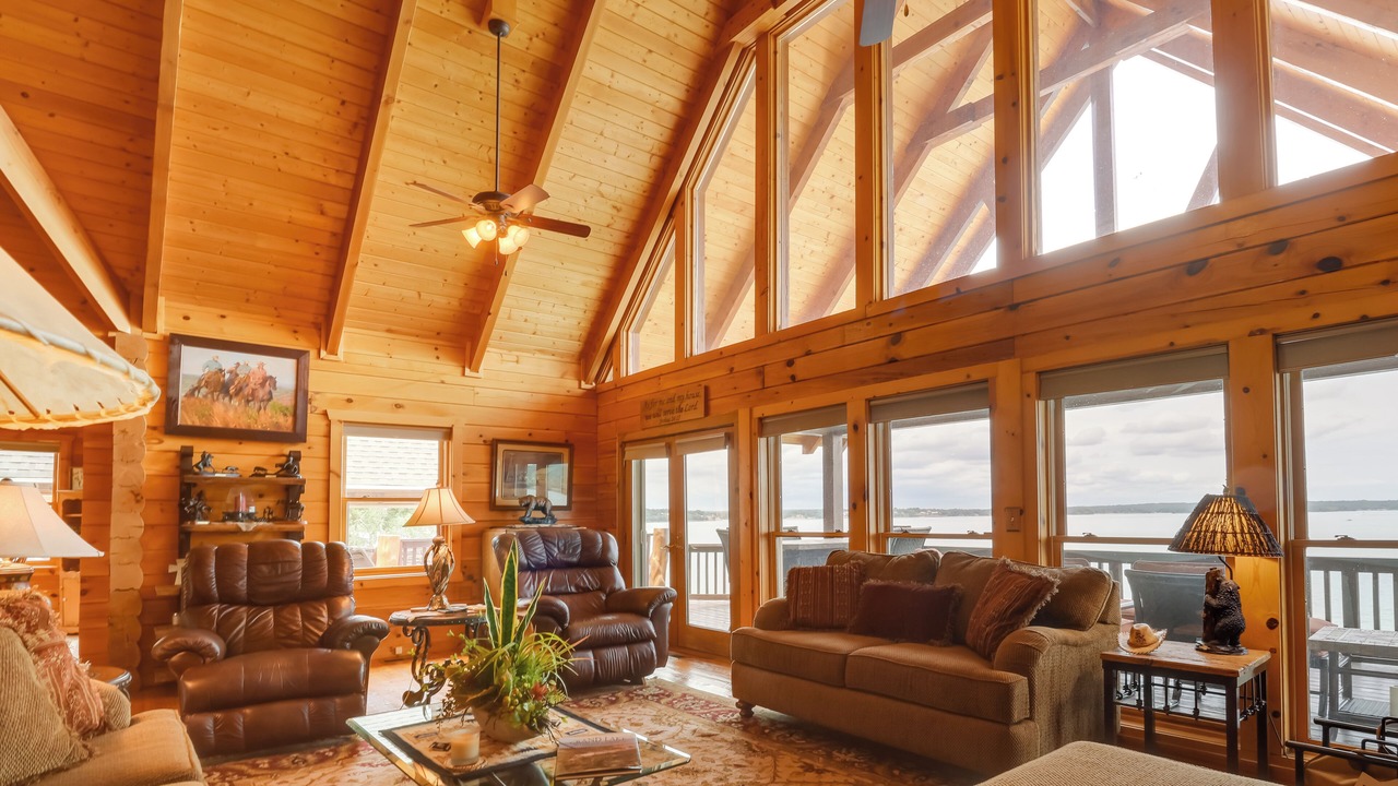 Photo of Livingroom in Vinita