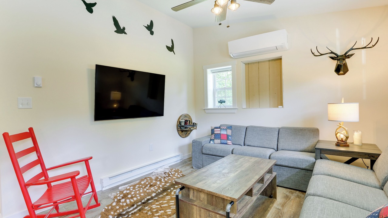 Photo of Livingroom in East Stroudsburg