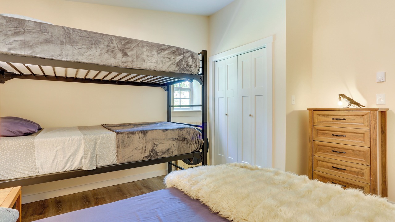 Photo of Bedroom in East Stroudsburg