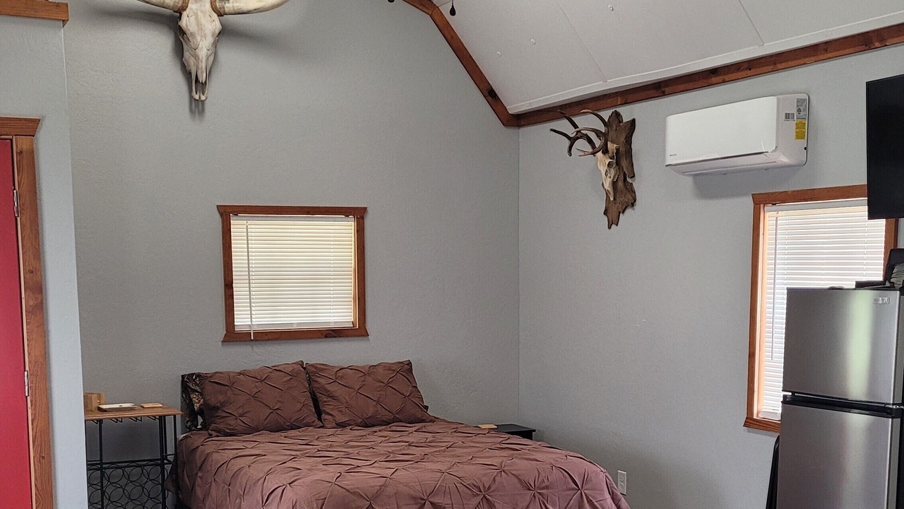 Photo of Bedroom in Broaddus