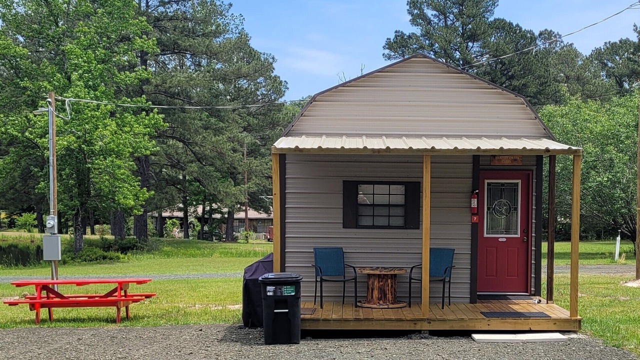 Photo of Outdoor in Broaddus