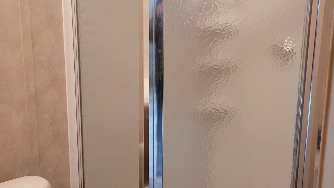Photo of Bathroom in Broaddus