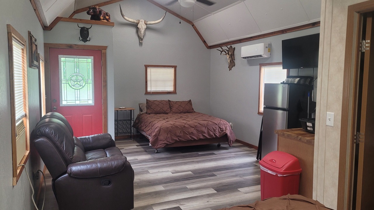 Photo of Bedroom in Broaddus