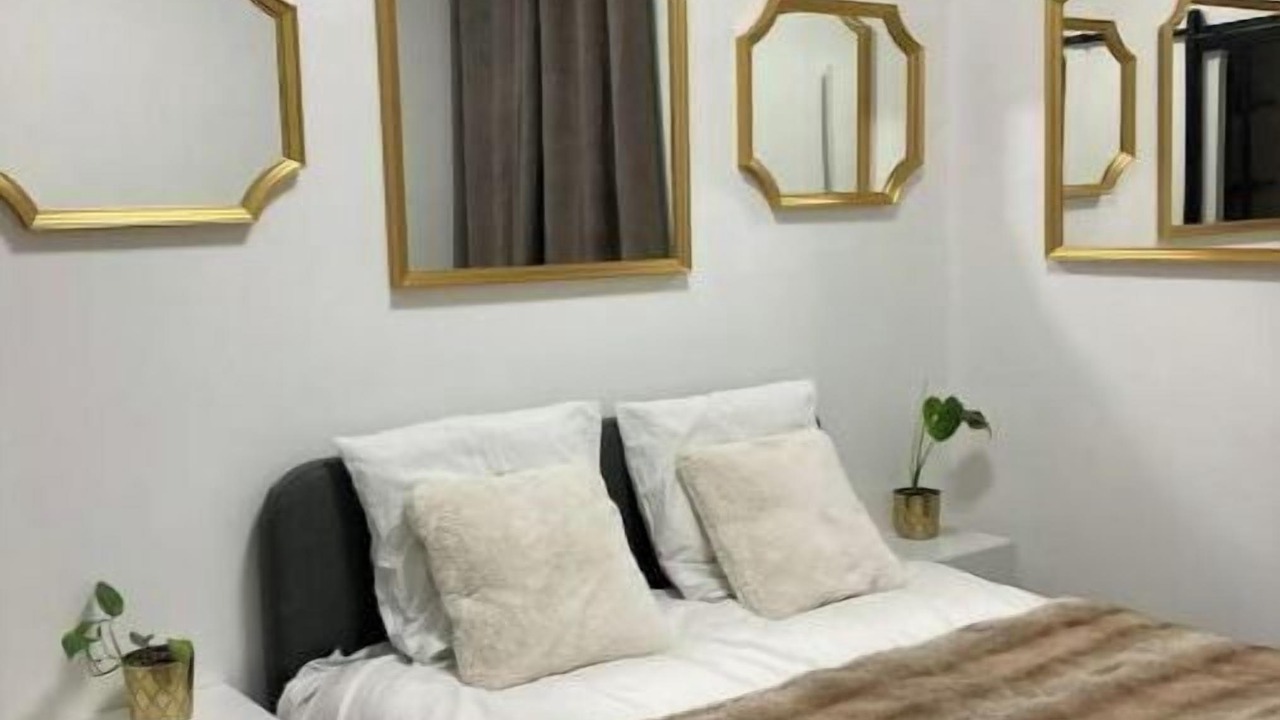 Photo of Bedroom in Reims City Centre