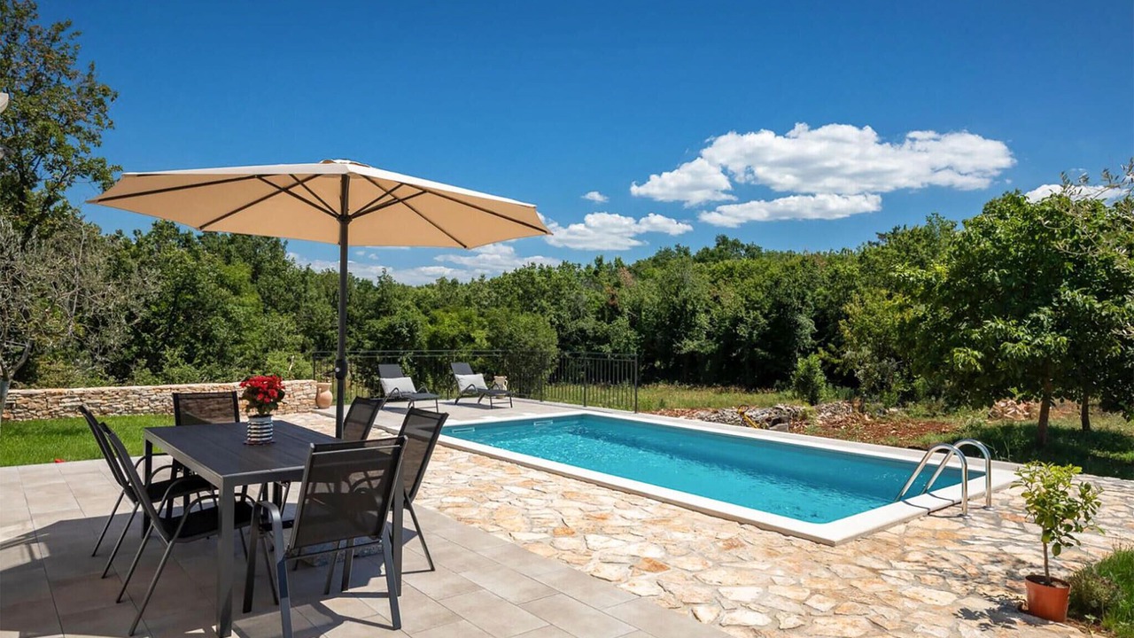 Photo of Outdoor in Kastel