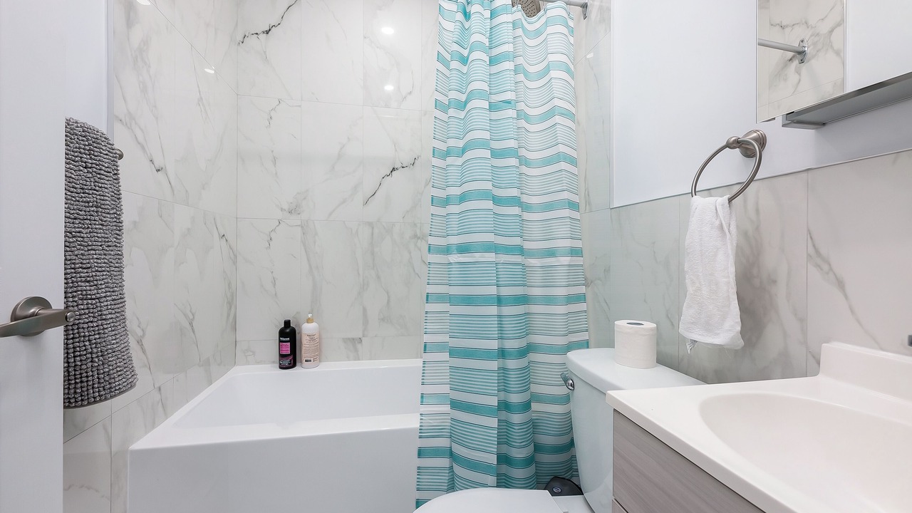 Photo of Bathroom in Quartier des Spectacles