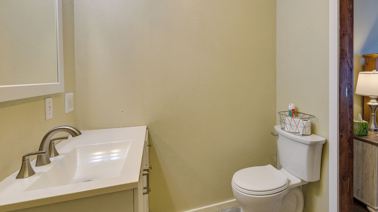 Photo of Bathroom in Maysville