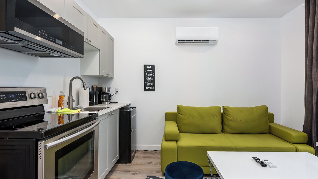 Photo of Kitchen in Quartier des Spectacles
