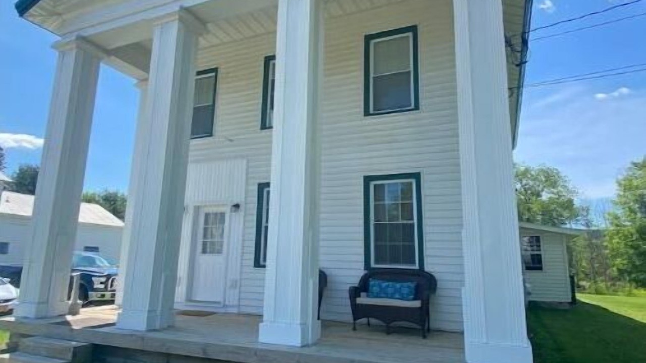 Photo of Others in Spencer