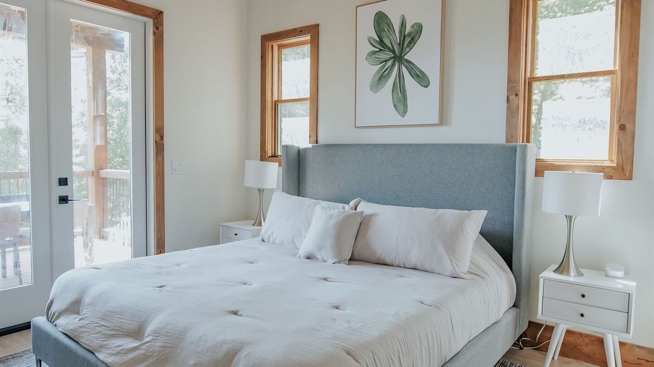 Photo of Bedroom in Foxfire Estates