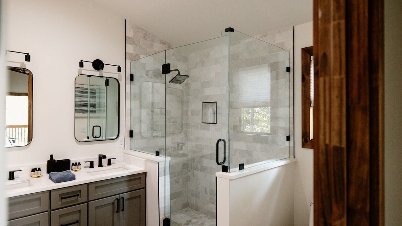 Photo of Bathroom in Foxfire Estates