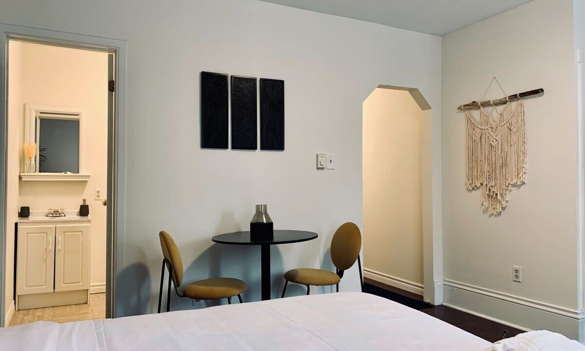 Photo of Bedroom in North End