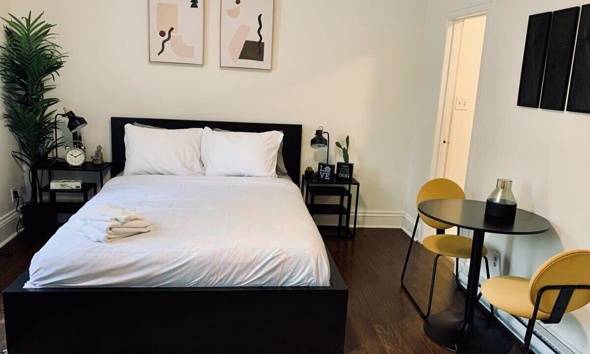Photo of Bedroom in North End
