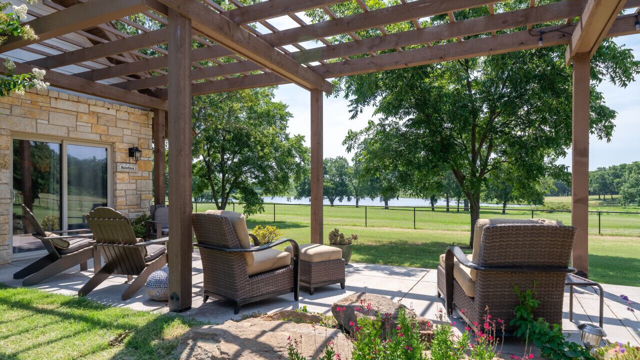 Photo of Patio Balcony in Garvin County